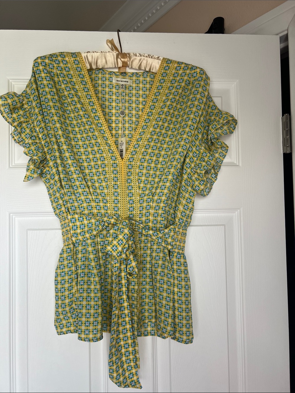 Max Studio Yellow and Green Geometric V-Neck Blouse